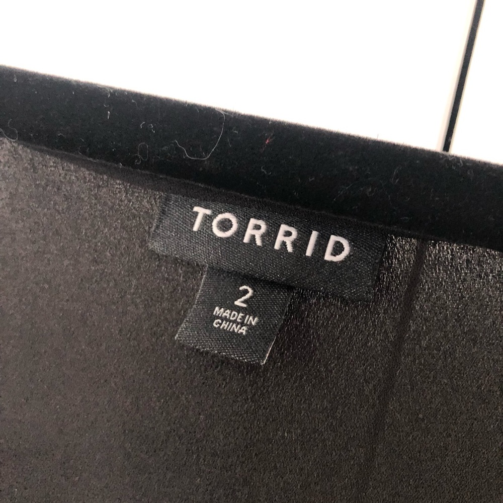 Torrid Top - Picture 3 of 3